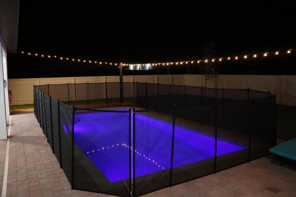 Casa Sevilla, Heated Pool, Sleeps 9, 4B3B Кейп-Корал Екстер'єр фото